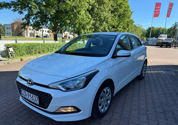 Hyundai i20 cena 42500 przebieg: 80900, rok produkcji 2018 z Żukowo małe 121